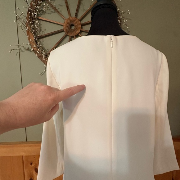 Ann Taylor Women Size 2 Ivory Jewel Neck 3/4 Sleeve Sheath Dress - Picture 8 of 16